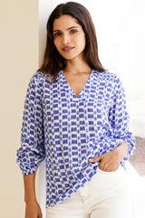 Clea Viscose Crinkle Blouse | Ikat White/Blue - Aspiga
