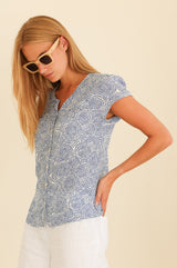 Lisbon Viscose Crinkle Blouse | Circle White/Blue - Aspiga