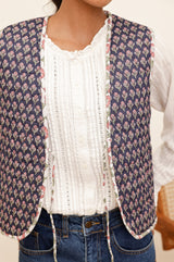 Arlo Quilted Organic Cotton Gilet | Primrose Stamp Navy/Pink