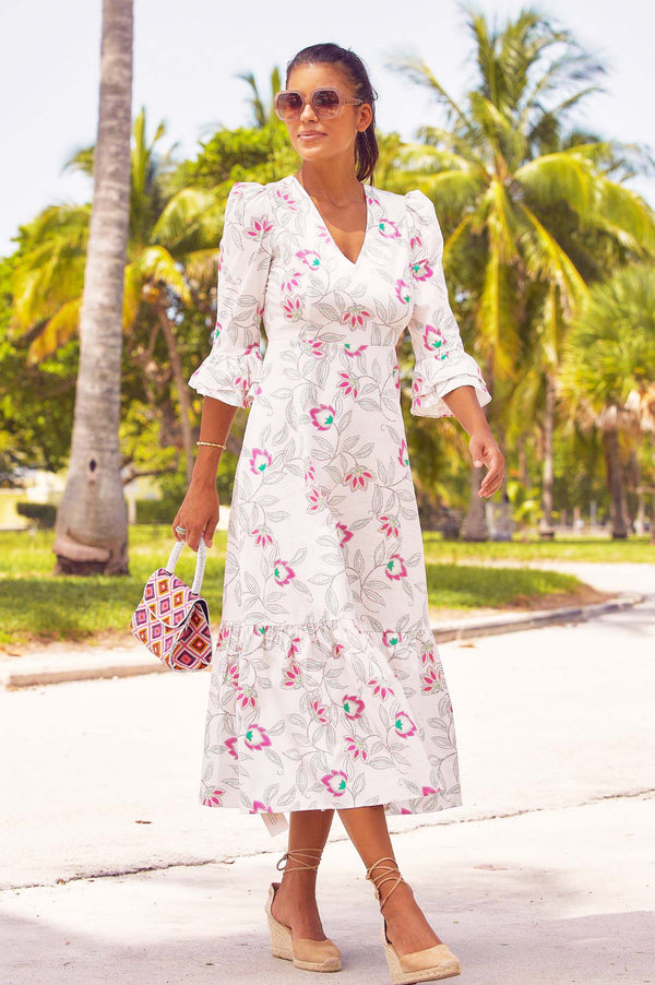 Victoria Cotton Sateen V-Neck Printed Dress | Waterlily Pink/White