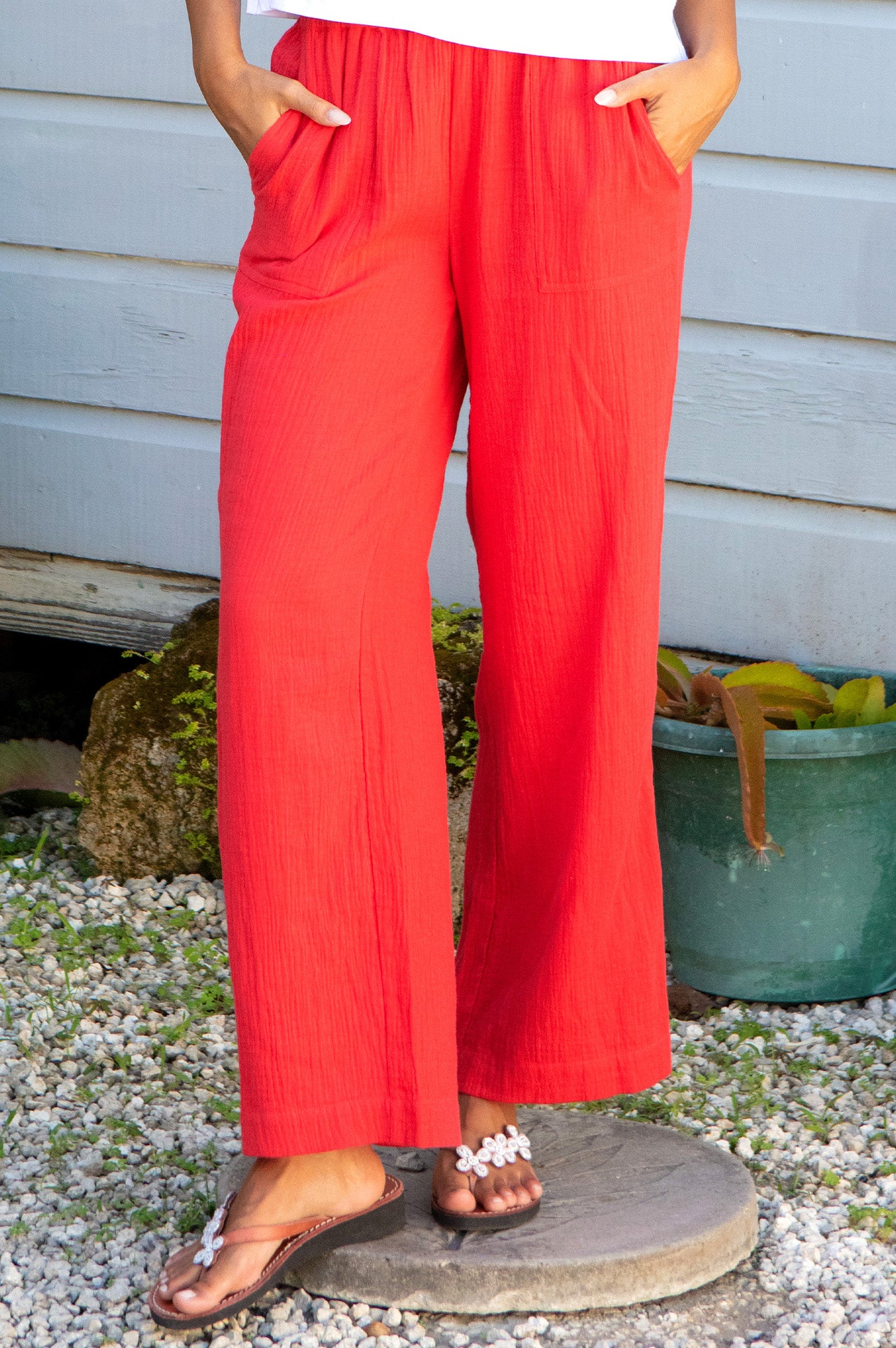 Organic Cotton Cheesecloth Trouser | Red - Aspiga