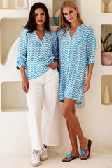 Mila Viscose Crinkle Shirt Tunic | White/Turquoise - Aspiga