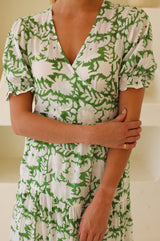 Surbhi Short Sleeve Dress | Ecru/Green - Aspiga