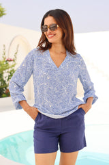 APPROVED Clea Viscose Crinkle Blouse | Circle White/Blue - Aspiga