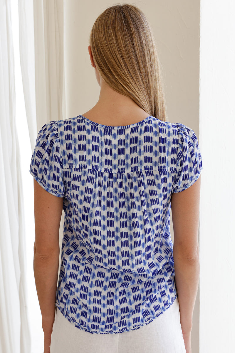 Lisbon Viscose Crinkle Blouse | Ikat White/Blue