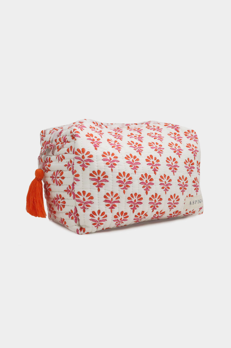 Medium Wash Bag | Hot Coral