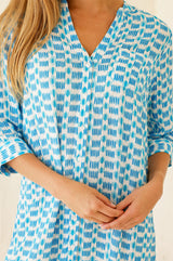 Mila Viscose Crinkle Shirt Tunic | White/Turquoise - Aspiga