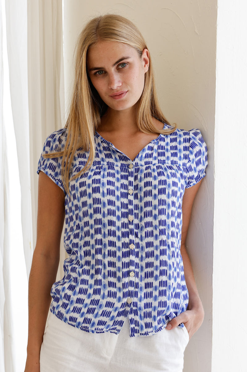 Lisbon Viscose Crinkle Blouse | Ikat White/Blue