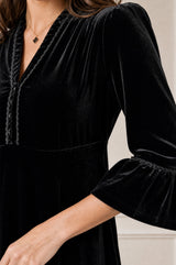 Elsie Short Velvet Dress | Black