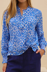 Kaia Viscose Crinkle Blouse | White/Blue