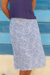 Tilda Viscose Crinkle Skirt | White/Blue