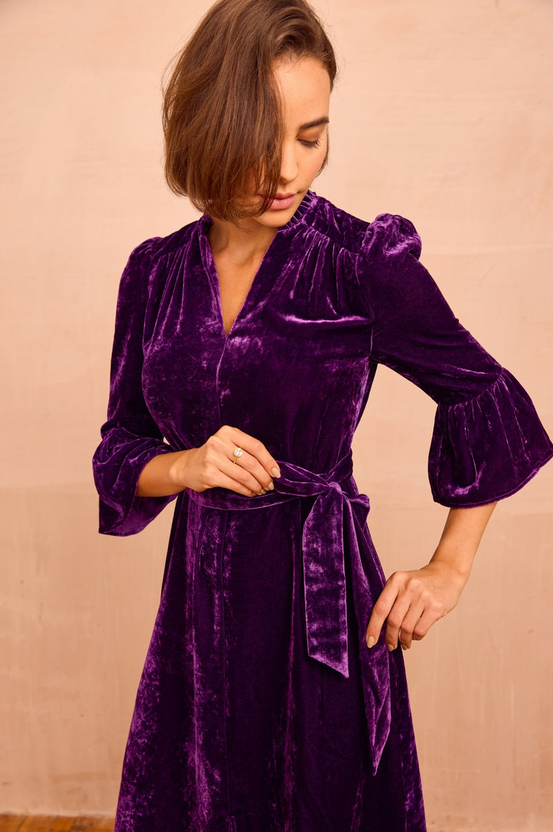 Aspiga Women's Ladies Sustainable Astrid Velvet Dress Winter Occasion Event - Purple Aspiga Women's Ladies Sustainable Astrid Velvet Dress Winter Occasion Event - Purple
