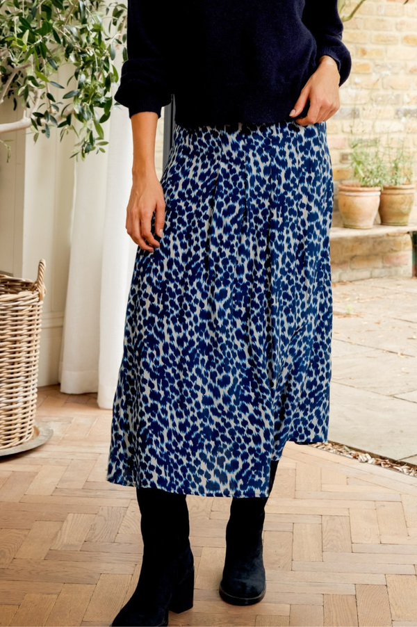 Mira Viscose Crepe Printed Skirt | Animal Ikat Navy/Cream