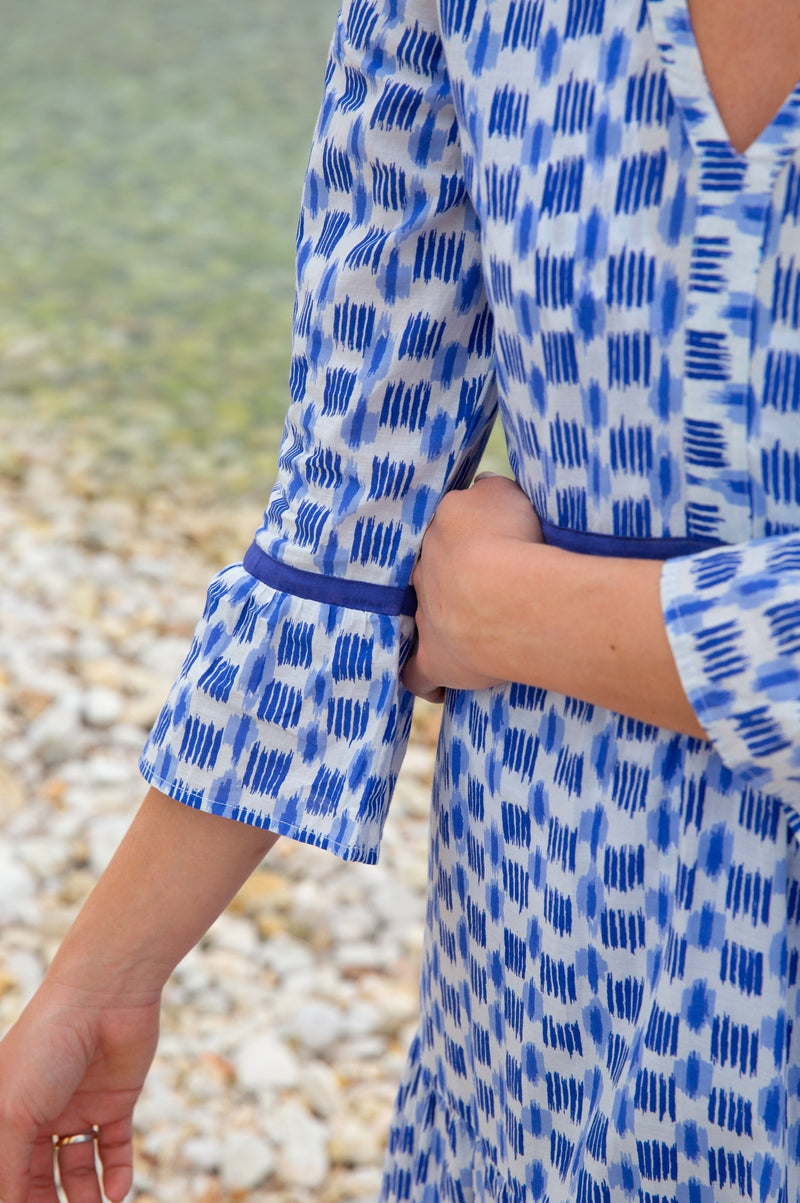 Hayden Organic Cotton Dress | Ikat White/Blue