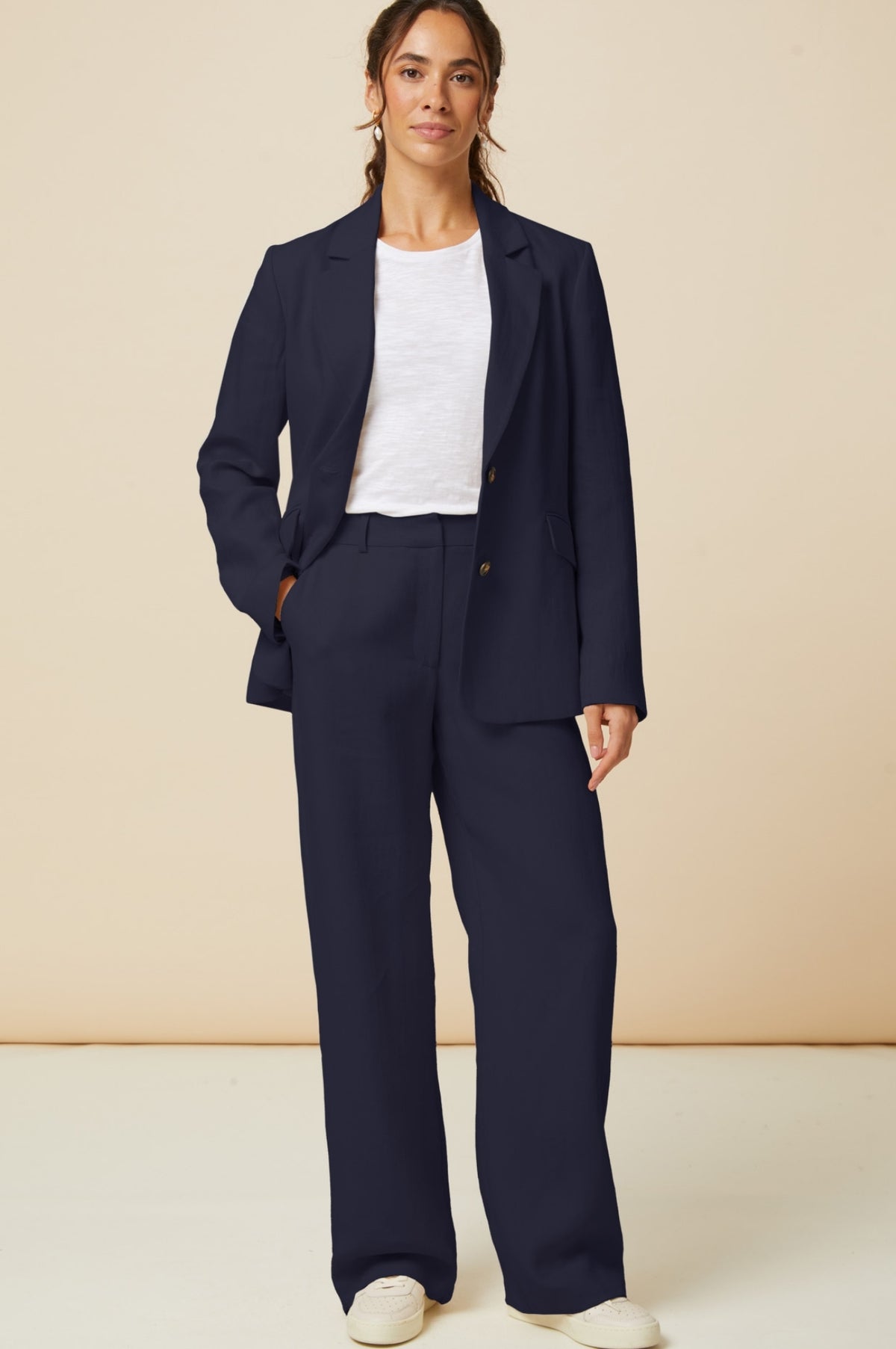 アプレッセSub Wool Navy Blazer SIZE: 2 Southwick Blazer - Super 120s worsted wool - Navy with