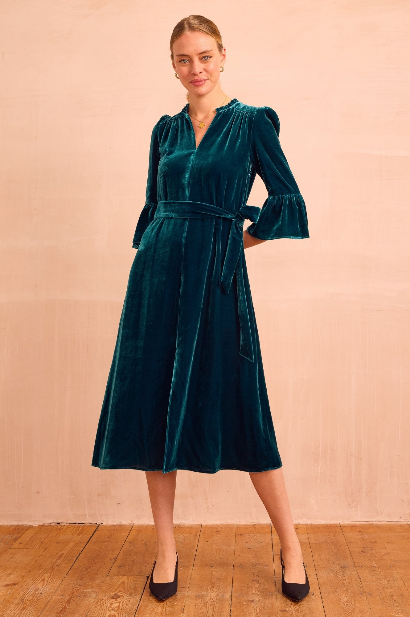 Astrid Velvet Dress | Teal - Aspiga