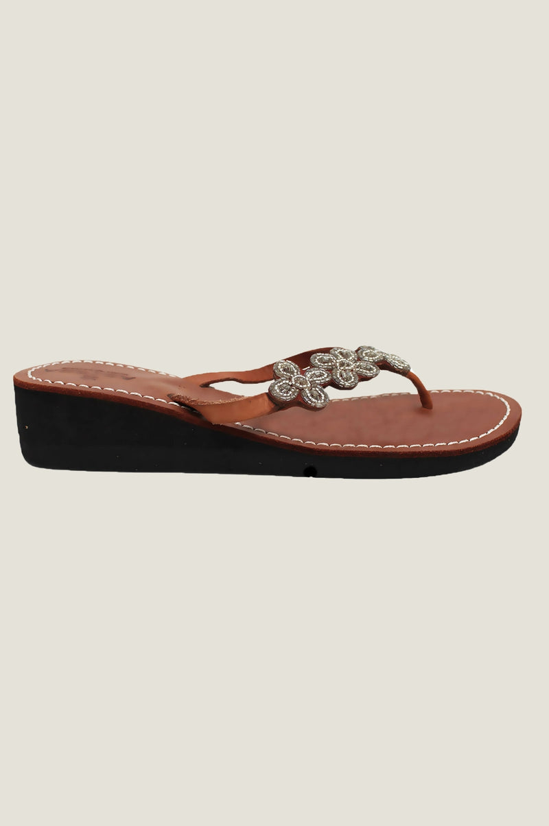 Tatu Heel Leather Sandals | Silver - Aspiga