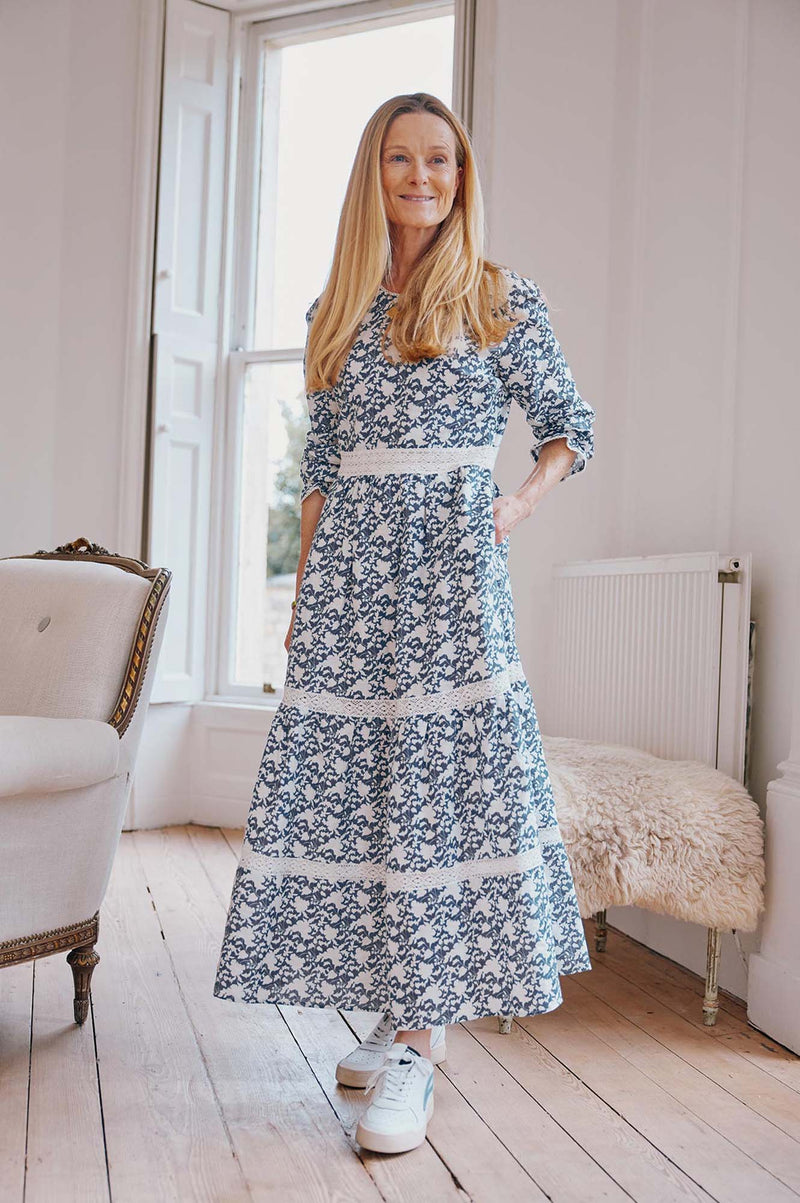 Clara Lace Panelled Dress | Grande Fleur Grey/Cream