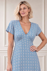 Sophie Viscose Crinkle Dress |  Blue/White