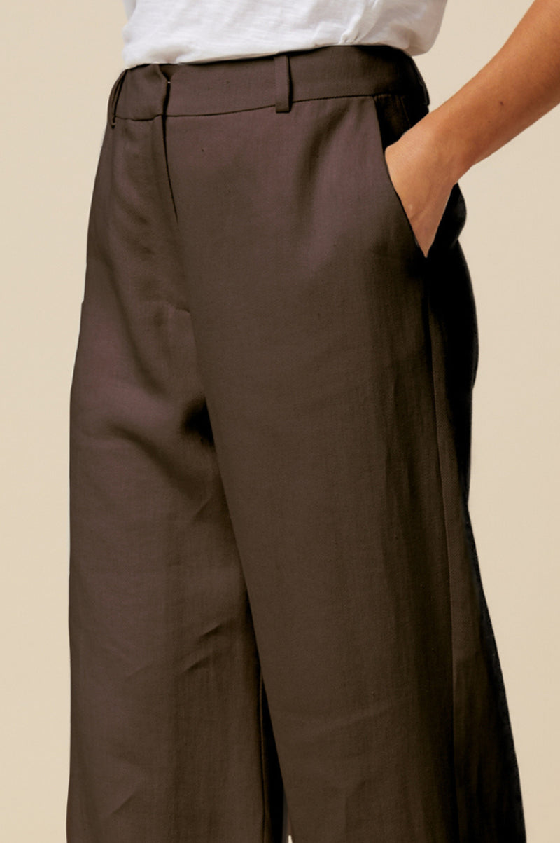 Linen Blend Trousers | Chocolate