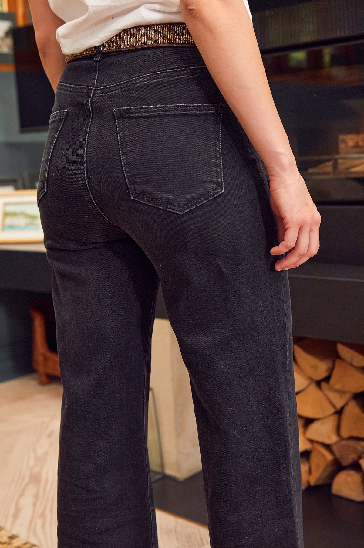 Aspiga Ladies Sustainable Denim Wide Leg Cropped Jeans Black