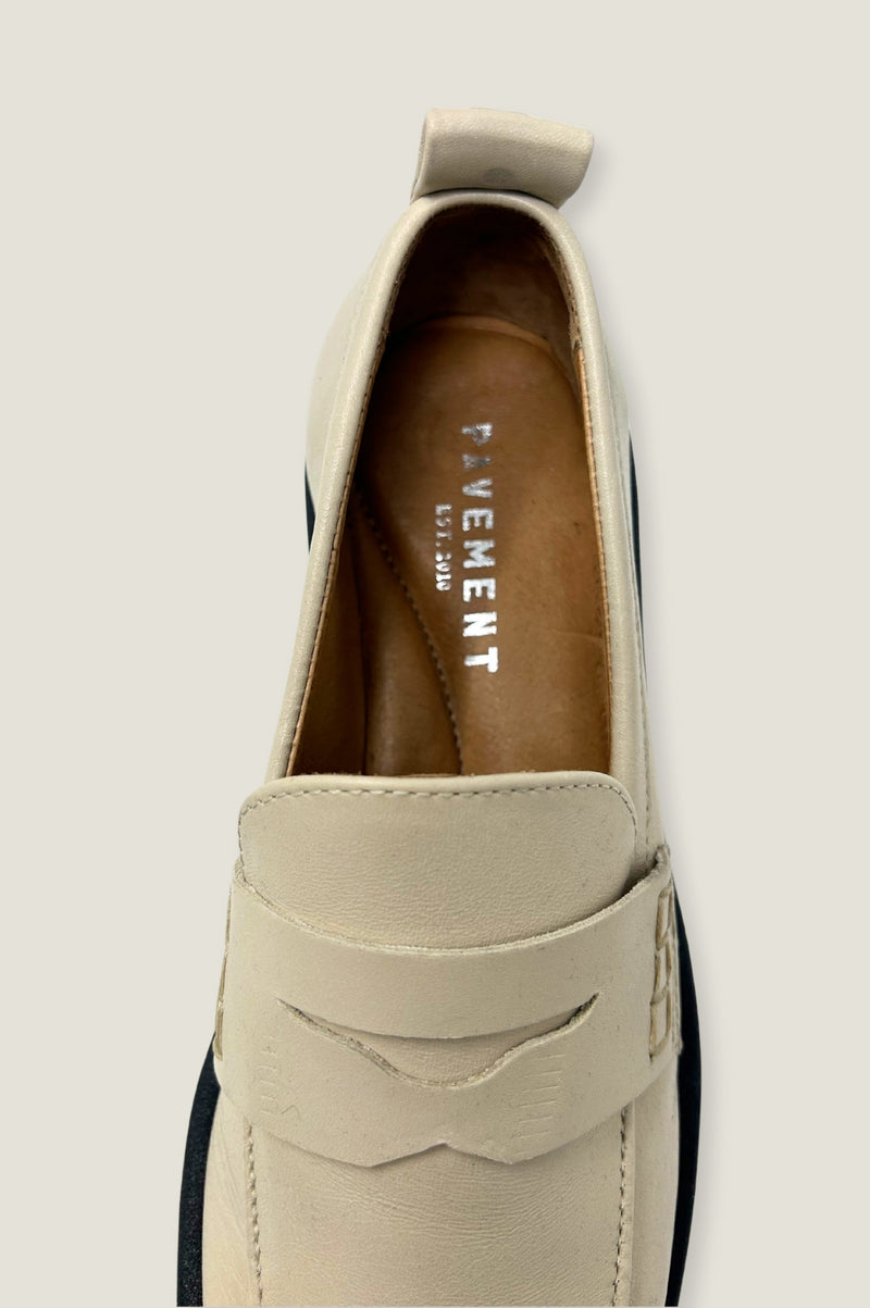 Leather Loafers Cream