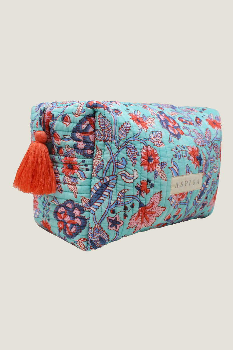Block Print Medium Wash Bag | Gardenia Blue/Red