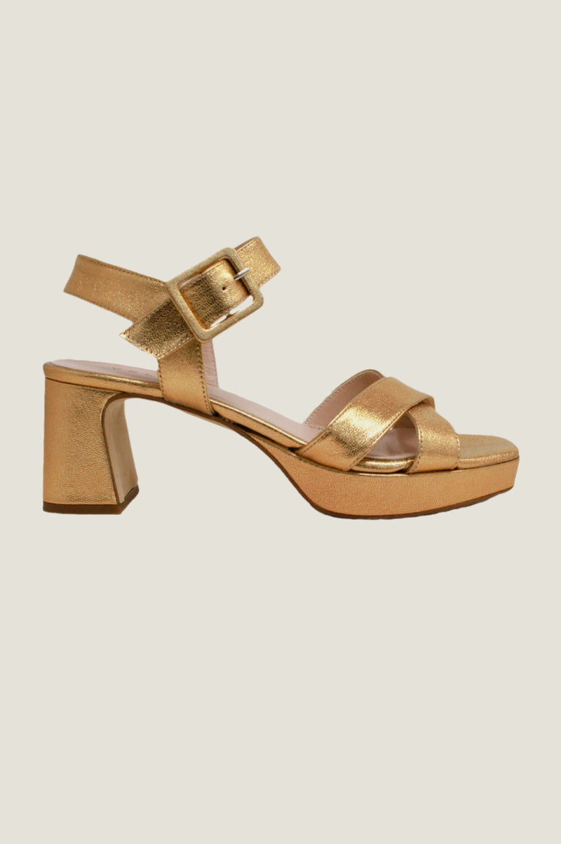 Metallic Platform Heels Gold