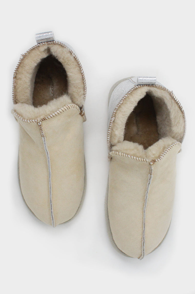 Annie-Slippers-Honey/Silver