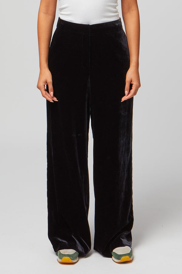 Alvia-Velvet-Trouser-Black