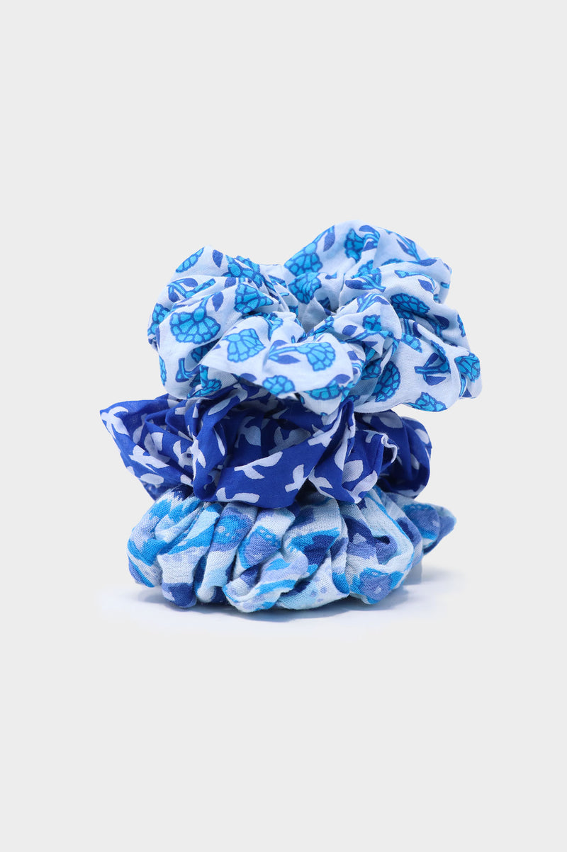 Scrunchie | Flower White/ Blue