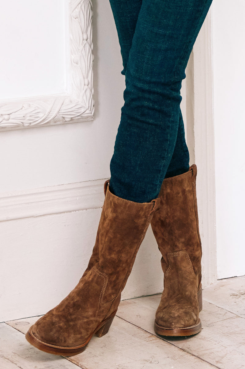 Aba-Suede-Boots-Dark-Camel