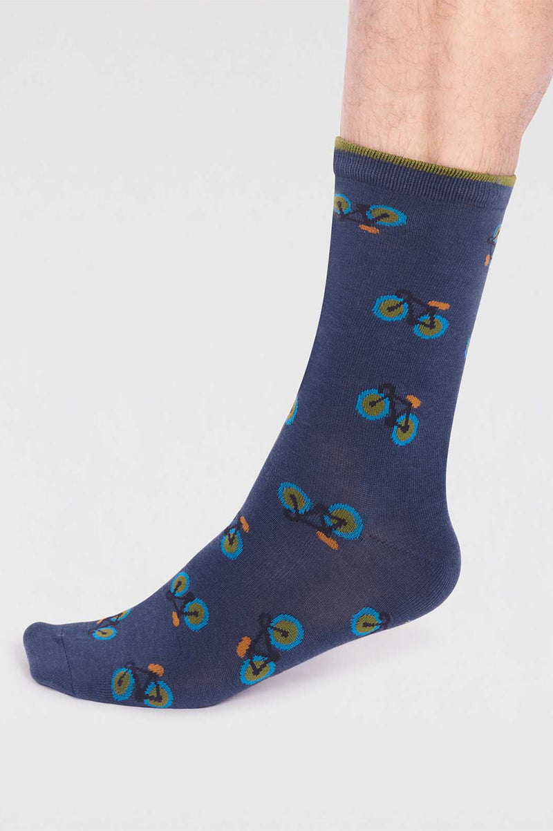 Men's-Teri-Bamboo-Bike-Socks-Navy