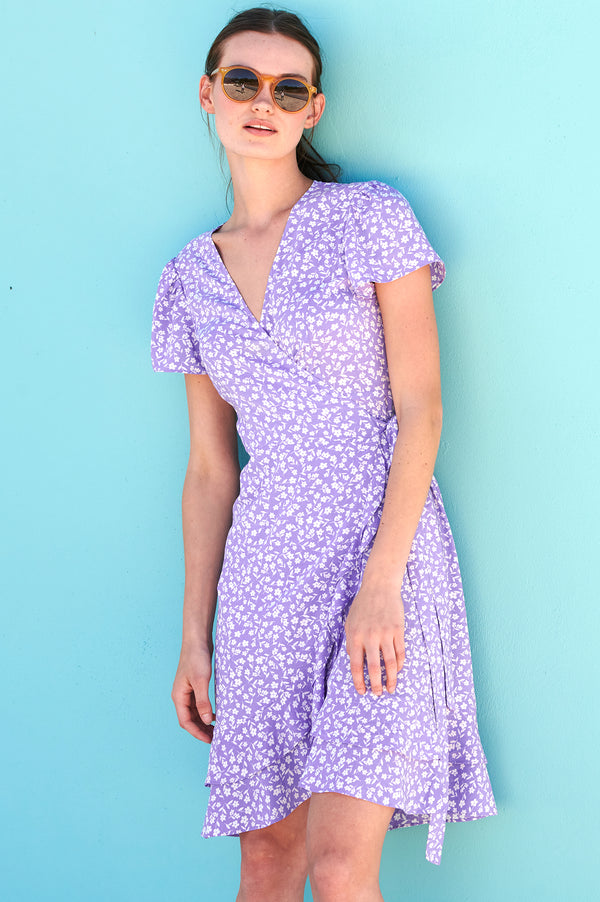 Chelsea-Wrap-Dress-Daisy-Flower-Lilac