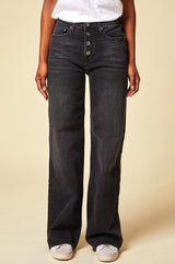 Straight-Leg-Regular-Jean-Black