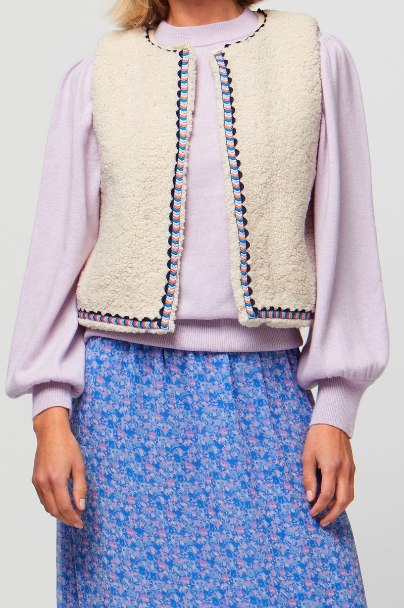Trim-Detail-Eco-Fleece-Gilet-Cream