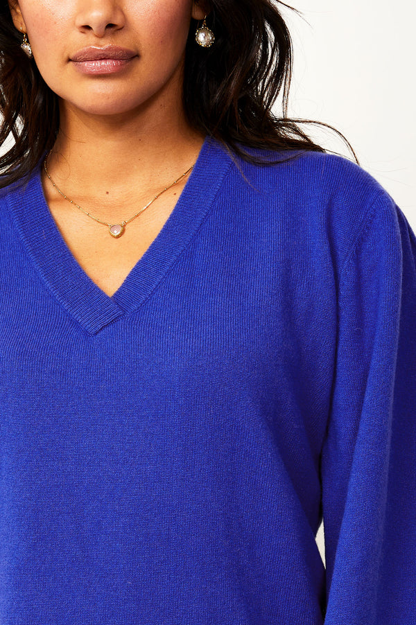 Merino-Cashmere-Blend-V-Neck-Jumper-Cobalt-Blue