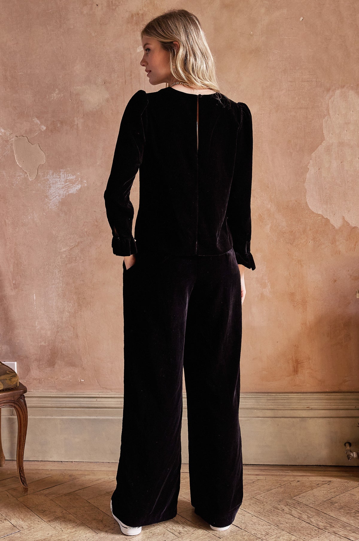 Aspiga Ladies Sustainable Victoria Velvet Top Long Sleeve Frill