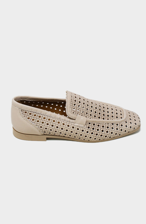 Zoe Loafers | Beige