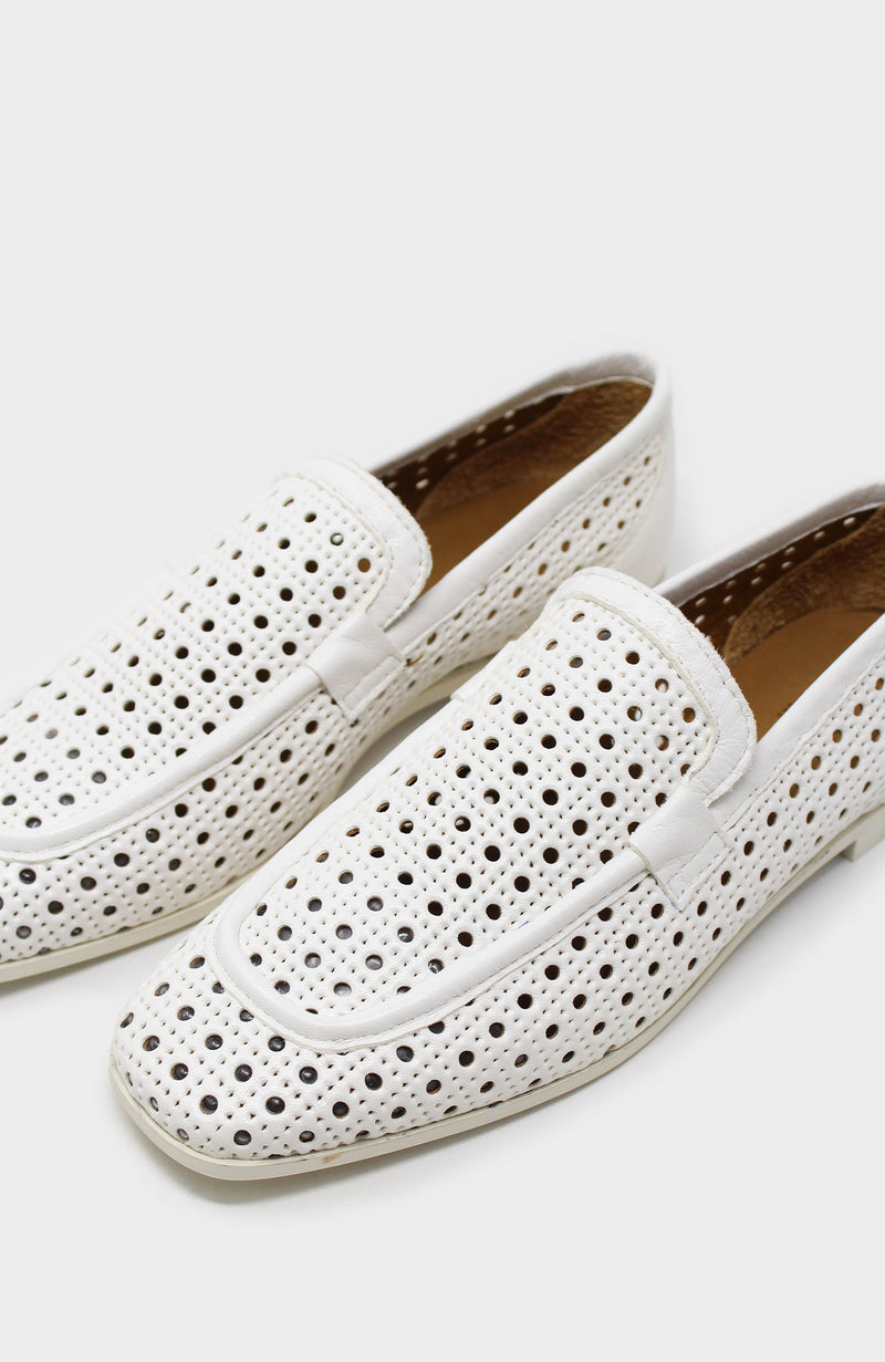 Zoe Loafers | Ecru