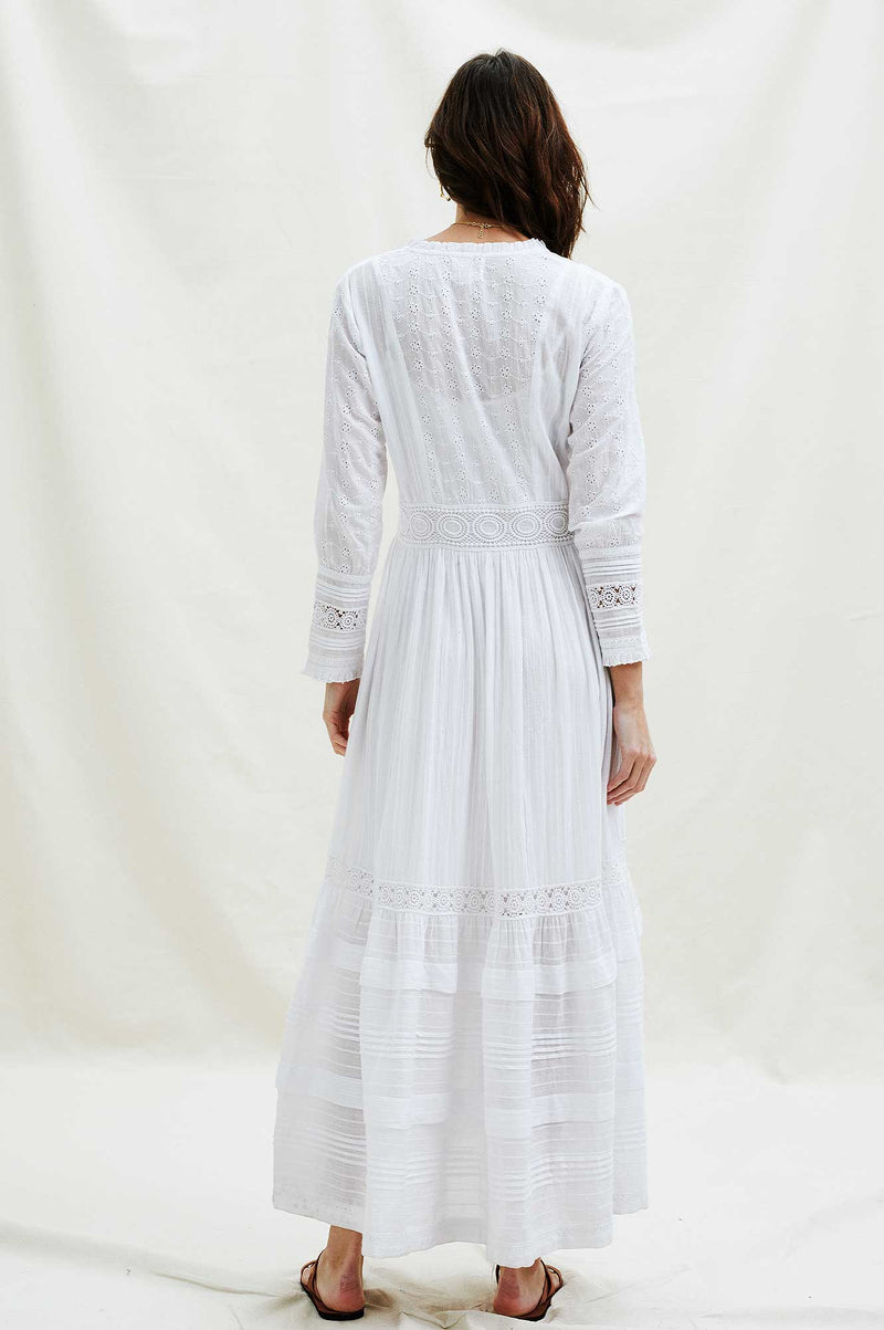 maxi-embroidered-white-dress