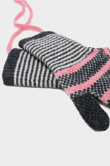String-Mittens-Grey-Pink