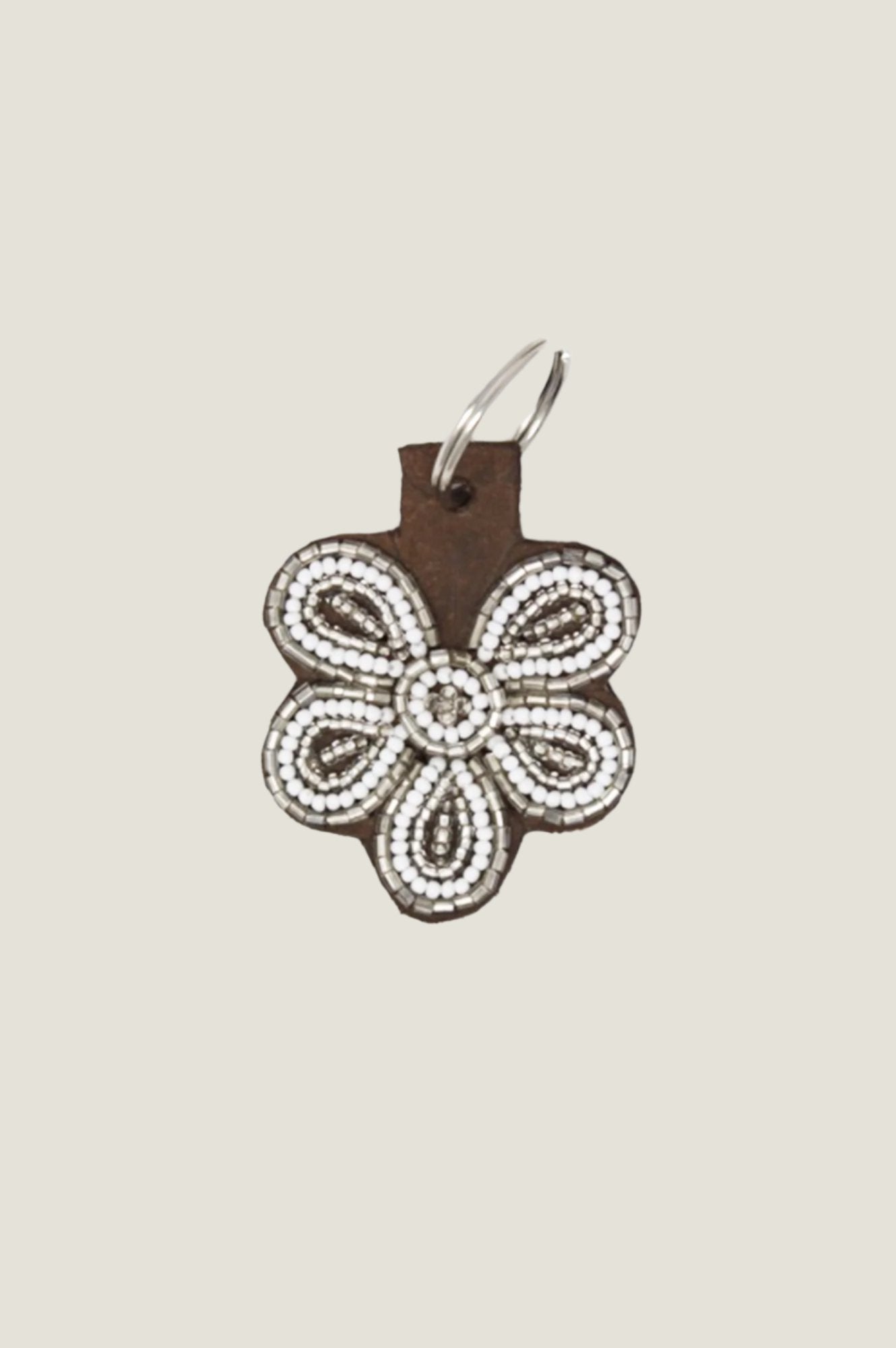 Aspiga Sustainable Kenyan Beaded Flower Keyring Leather and Glass White ...
