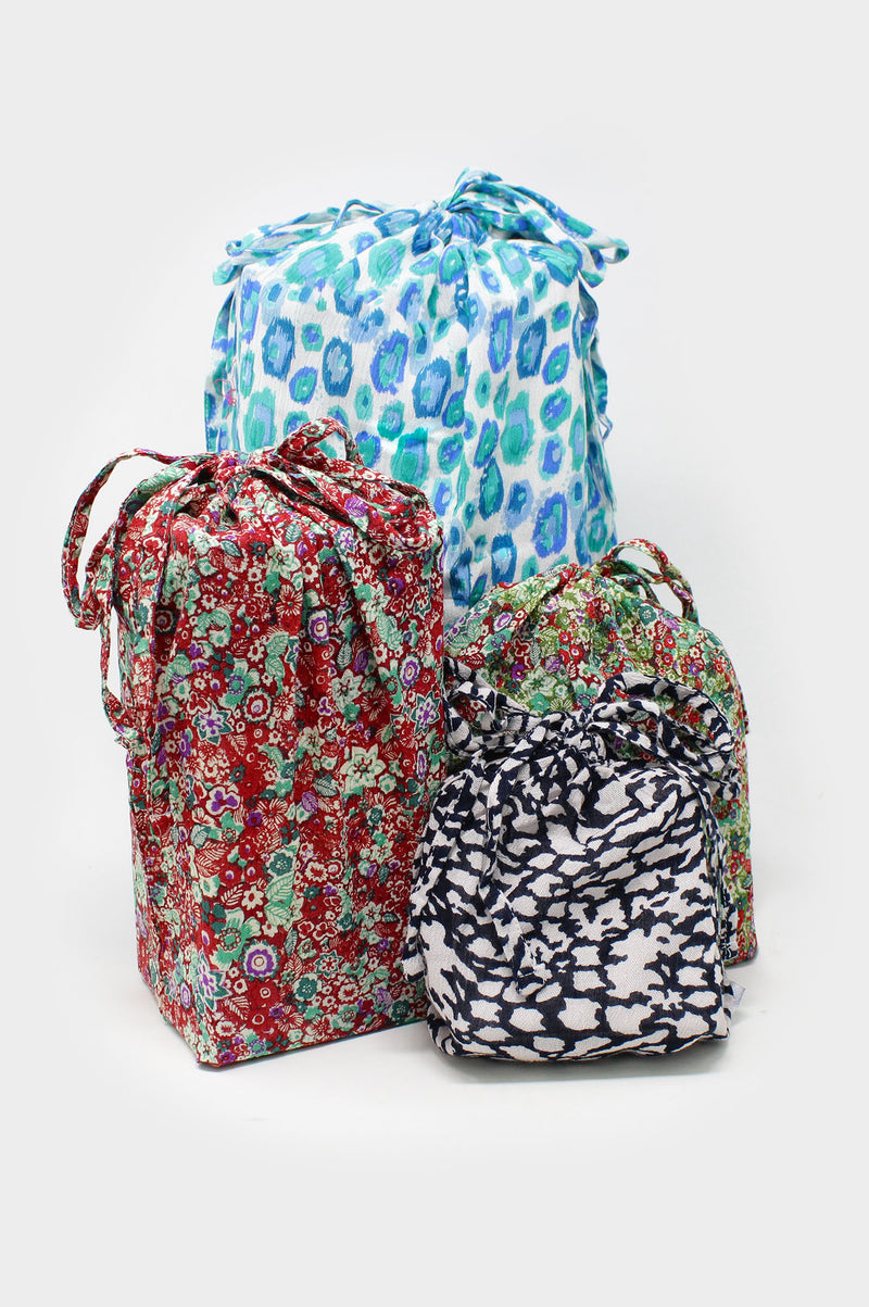 Set-Of-3-Sustainable-Gift-Bags-Sea-Green
