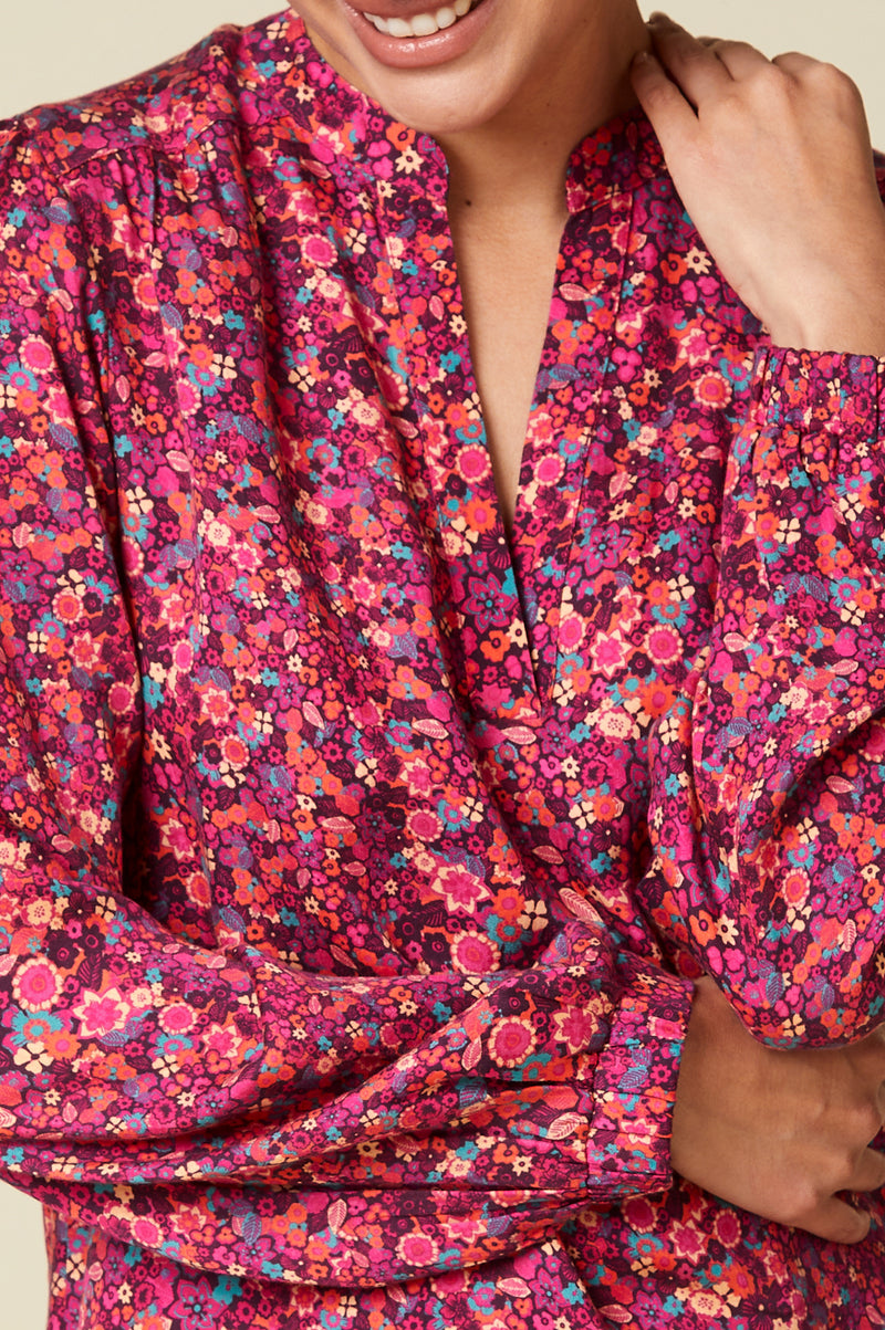 Olivia-Blouse-Ditsy-Burgundy