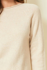 Superfine-Lambswool-Sweater-With-Rolled-Seams-Cream