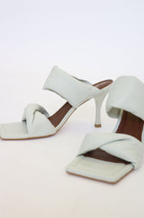 twist-strap-sandals-off-white-mules-alohas